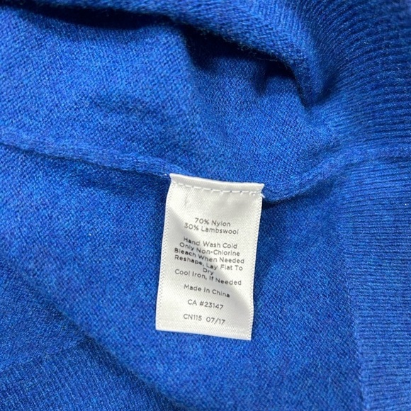 Talbots Sweater Women's Petite Back Button Lambswool Blend Bell Cuffs Sleeve SP - Picture 9 of 9